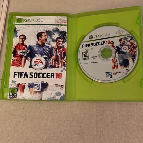 Xbox 360 FIFA Soccer 13 - Picture 1 of 5